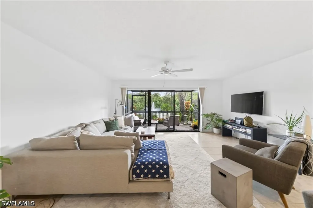 823 Meadowland Drive Naples FL 34108