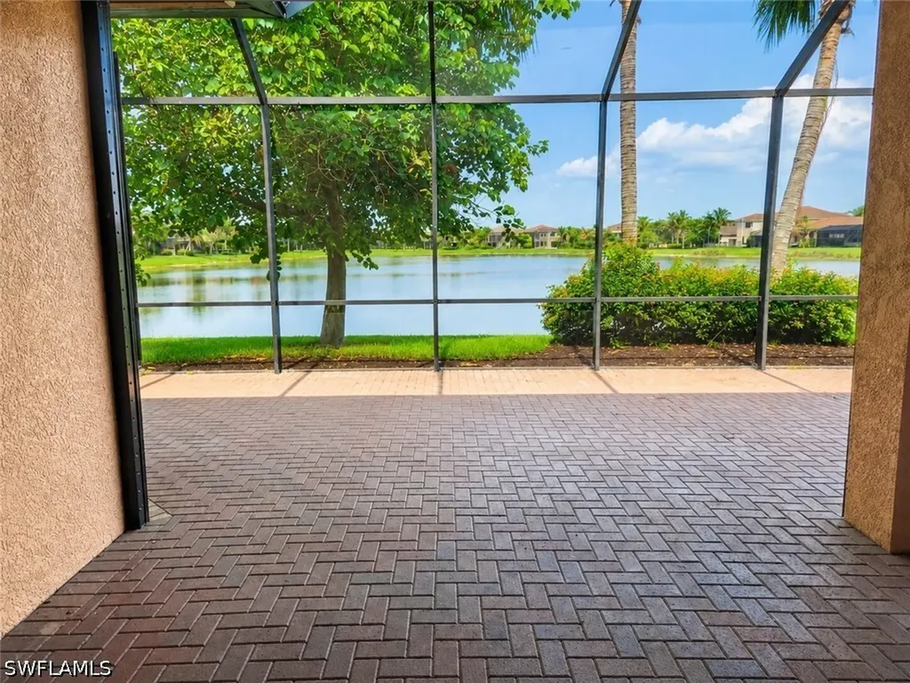 13783 Luna Drive Naples FL 34109