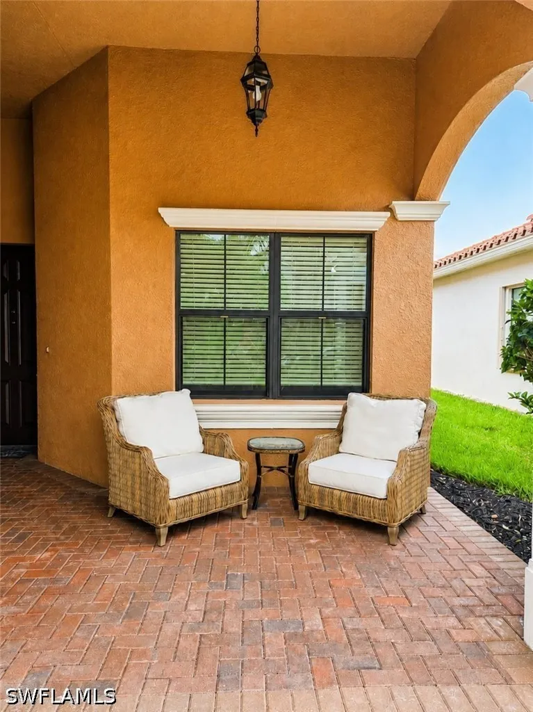 13783 Luna Drive Naples FL 34109