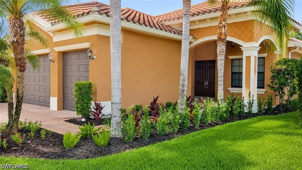 13783 Luna Drive Naples FL 34109