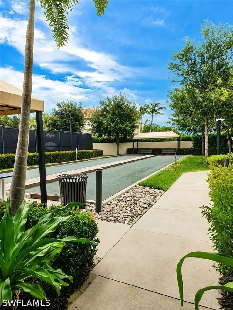 13783 Luna Drive Naples FL 34109