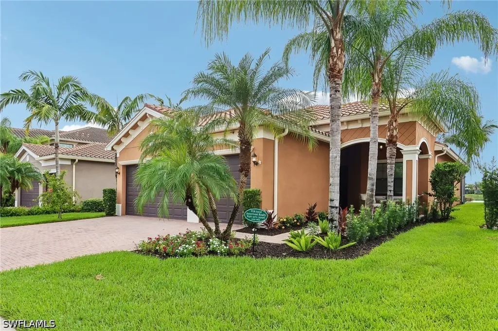 13783 Luna Drive Naples FL 34109