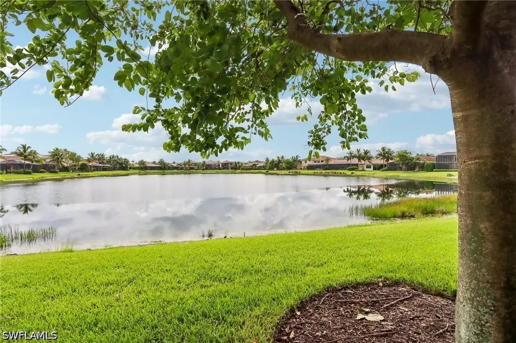 13783 Luna Drive Naples FL 34109