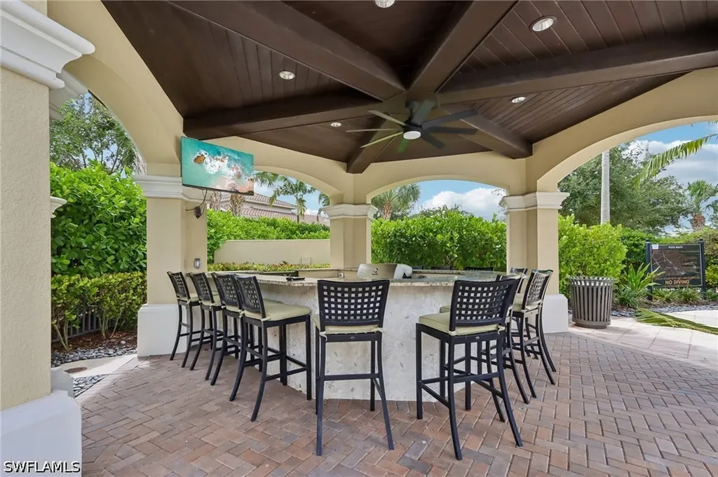 13783 Luna Drive Naples FL 34109