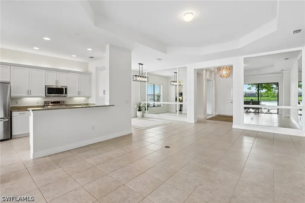 13783 Luna Drive Naples FL 34109