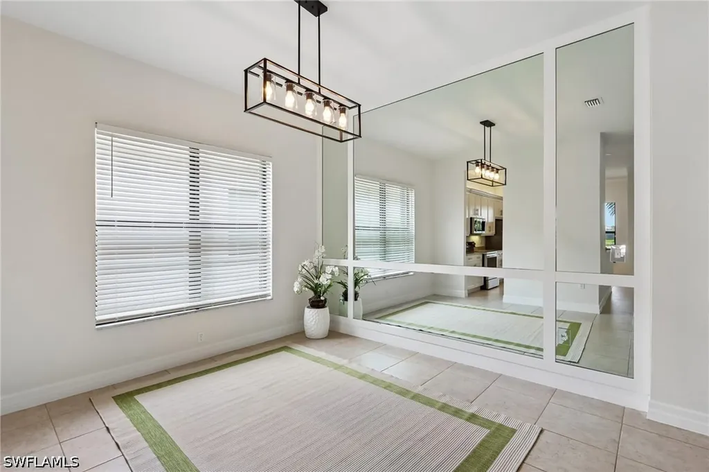 13783 Luna Drive Naples FL 34109