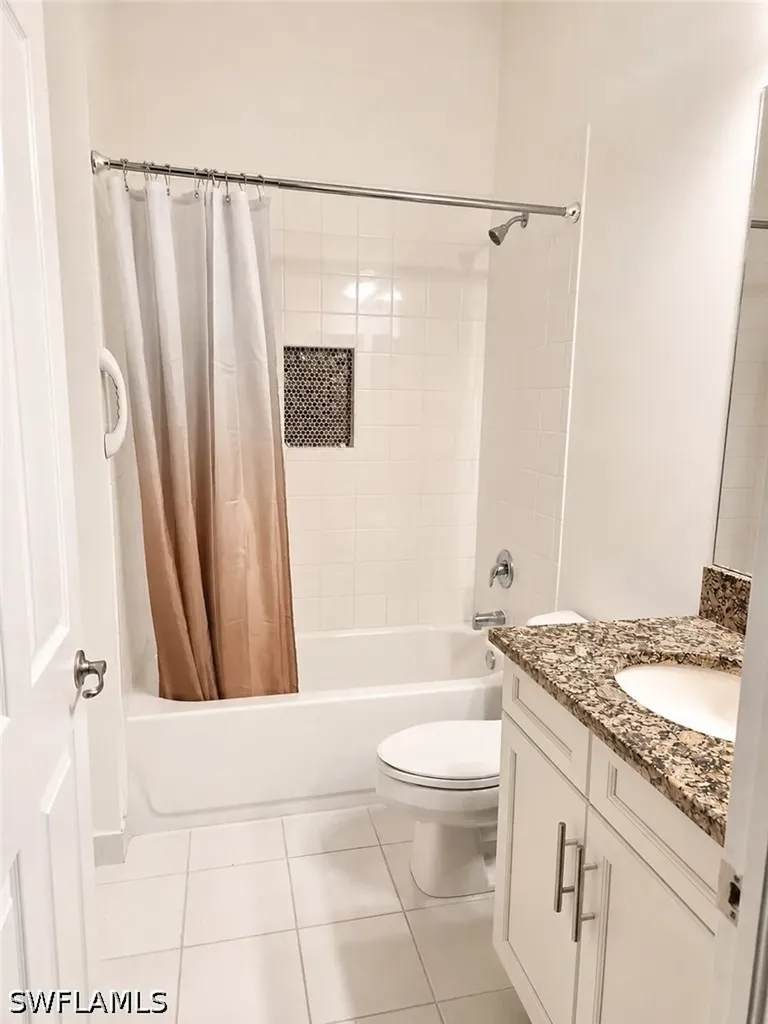 13783 Luna Drive Naples FL 34109