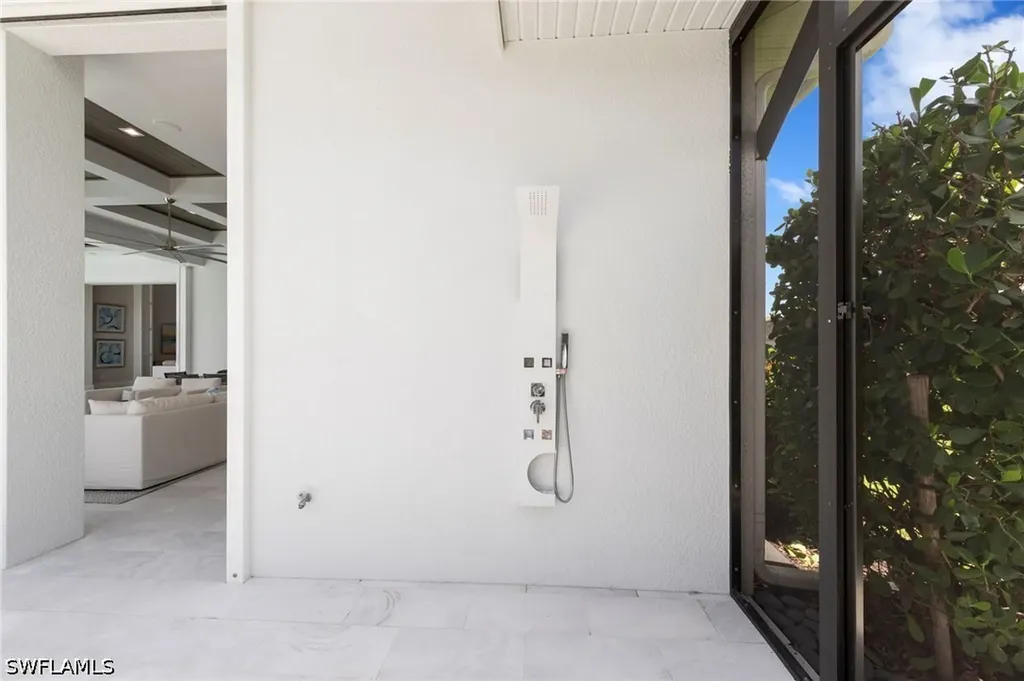 14591 Regatta Lane Naples FL 34114