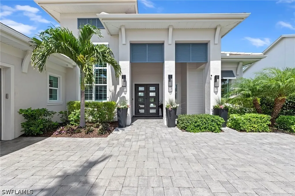 14591 Regatta Lane Naples FL 34114