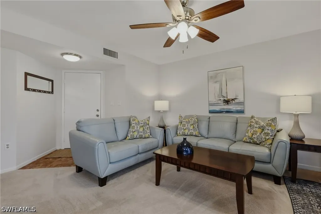1526 Mainsail Drive Naples FL 34114