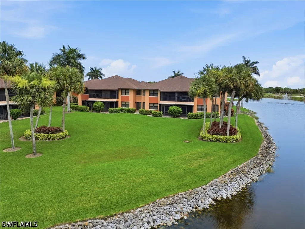 1526 Mainsail Drive Naples FL 34114