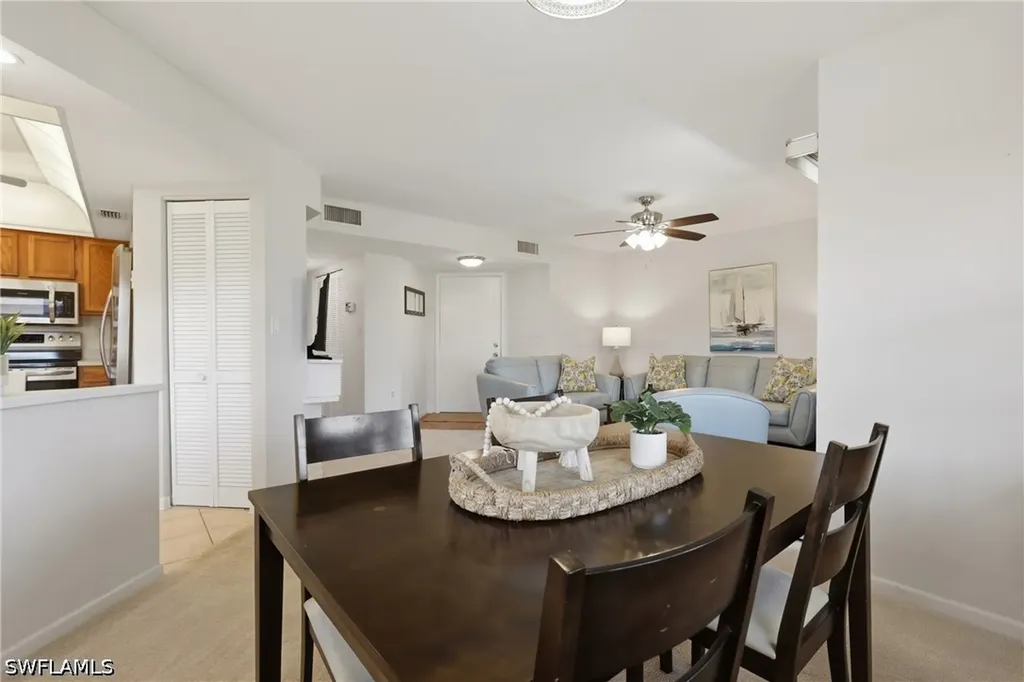 1526 Mainsail Drive Naples FL 34114