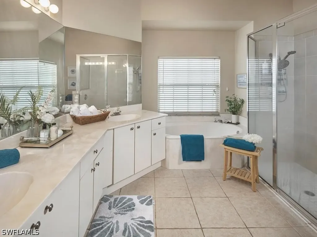 868 Summerfield Drive Naples FL 34120