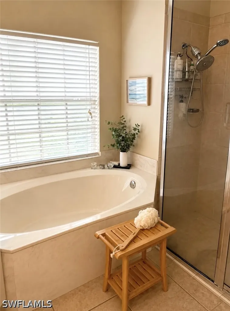 868 Summerfield Drive Naples FL 34120