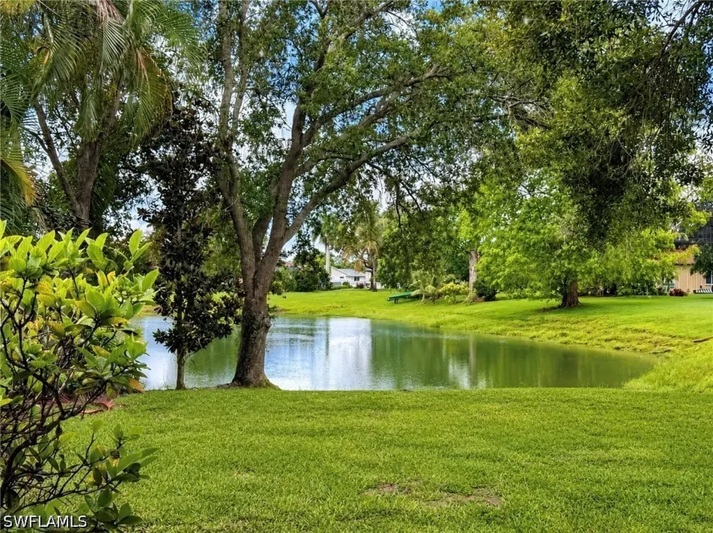 868 Summerfield Drive Naples FL 34120