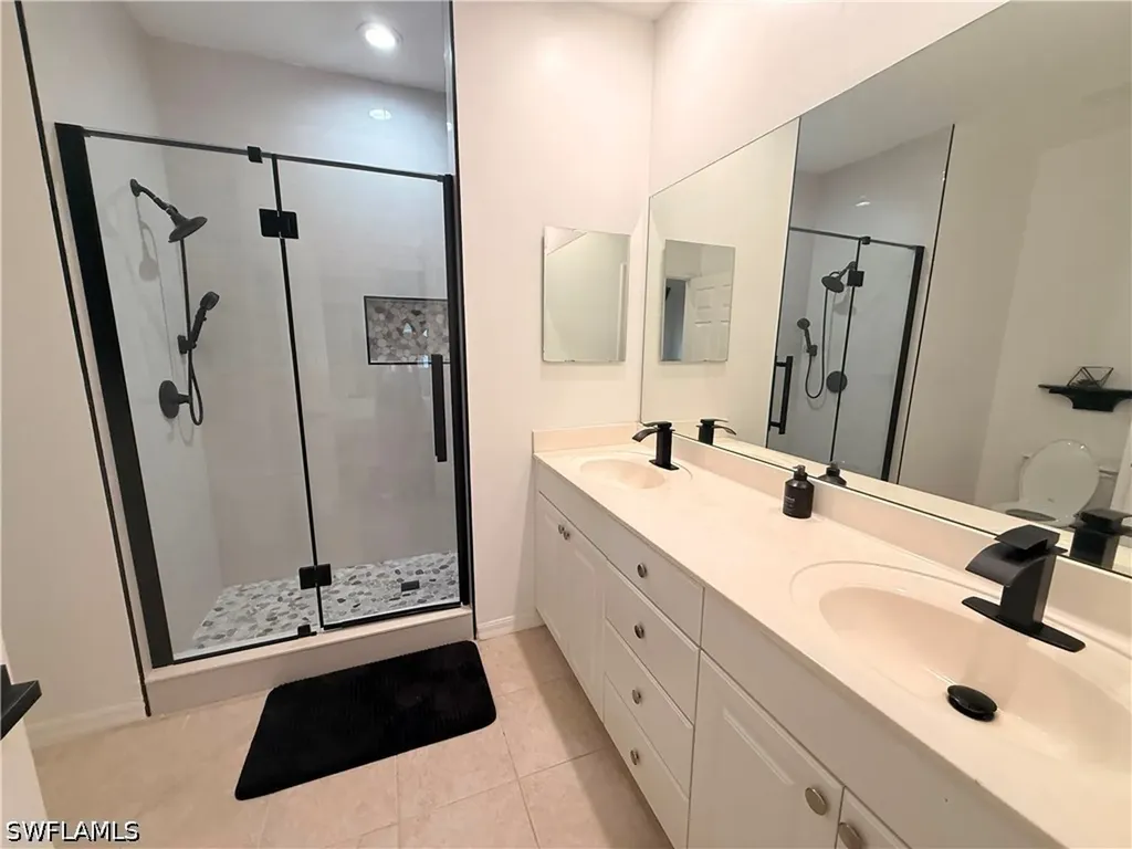 3298 Megan Lane Naples FL 34109