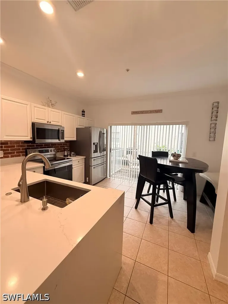 3298 Megan Lane Naples FL 34109