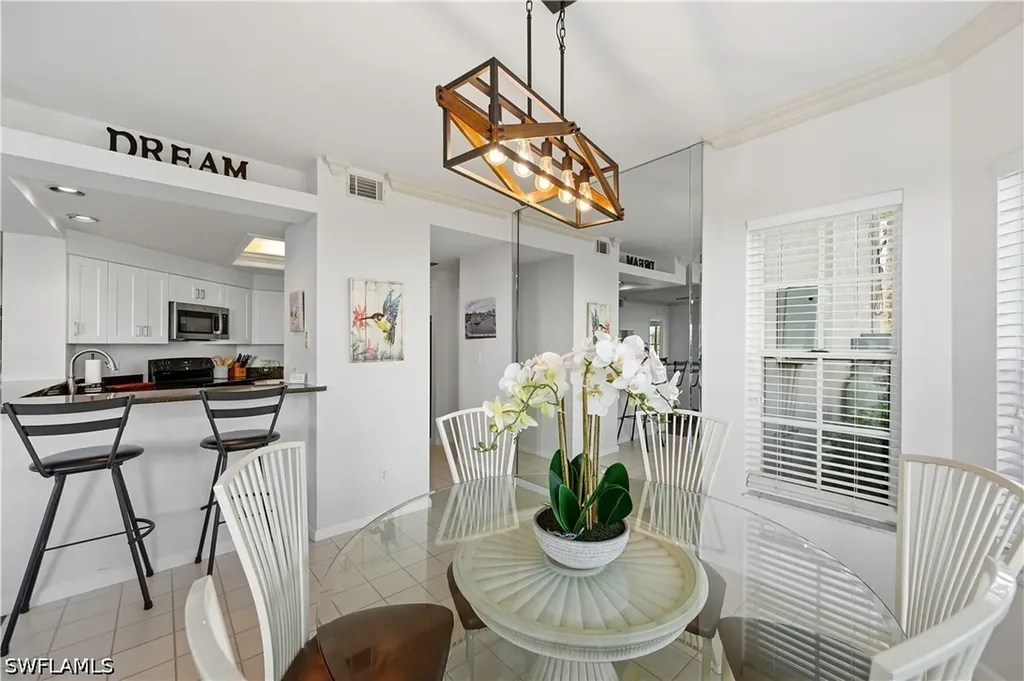 6260 Bellerive Avenue Naples FL 34119