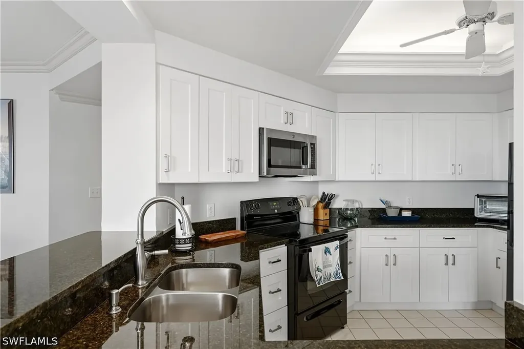 6260 Bellerive Avenue Naples FL 34119