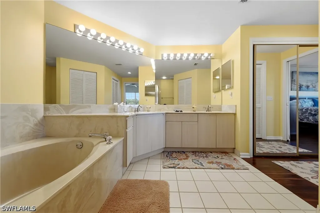 6260 Bellerive Avenue Naples FL 34119