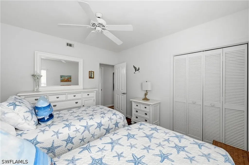 6260 Bellerive Avenue Naples FL 34119