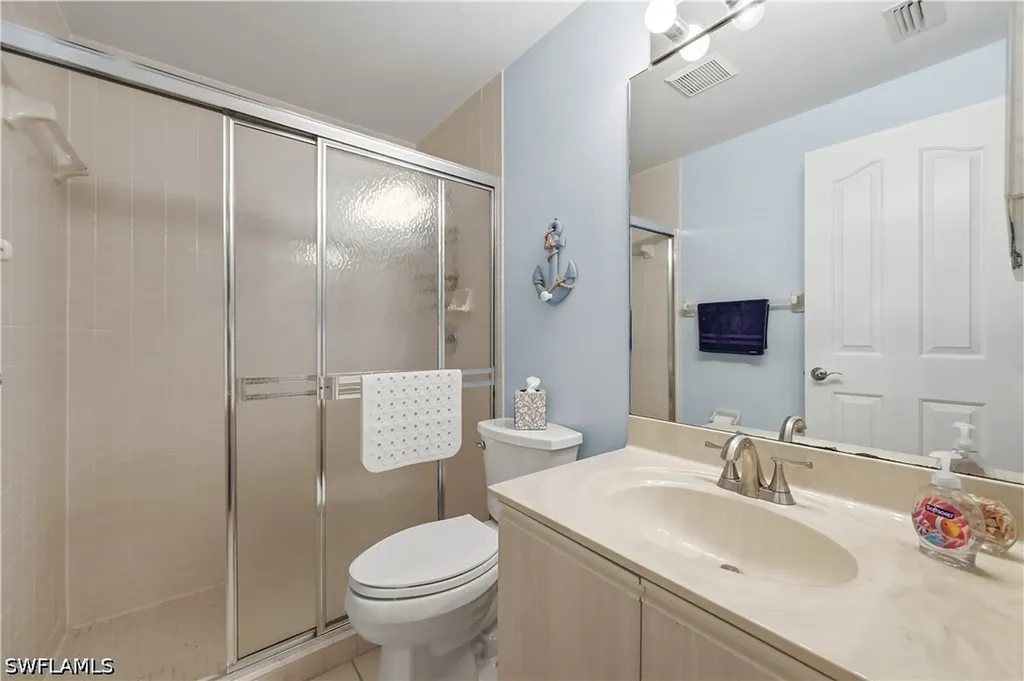 6260 Bellerive Avenue Naples FL 34119