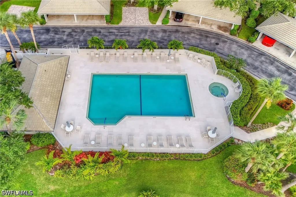 6260 Bellerive Avenue Naples FL 34119