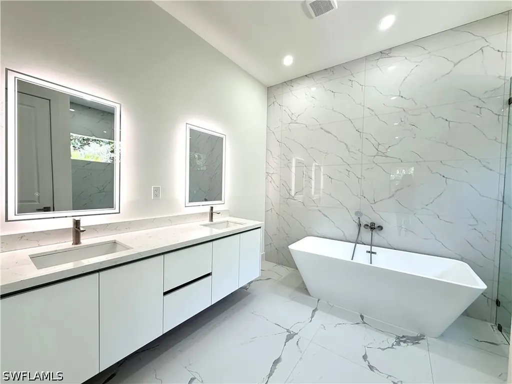 3257 Desoto Boulevard S Naples FL 34117