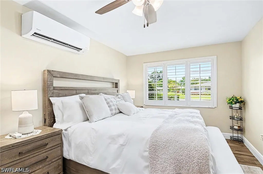20 Maui Circle Naples FL 34112