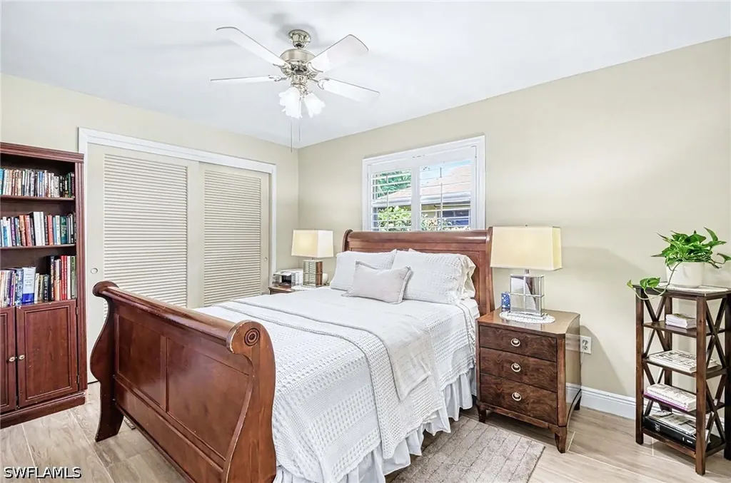 20 Maui Circle Naples FL 34112
