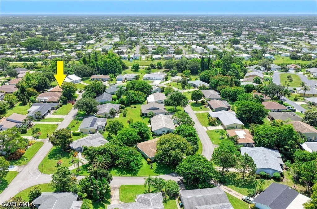 20 Maui Circle Naples FL 34112