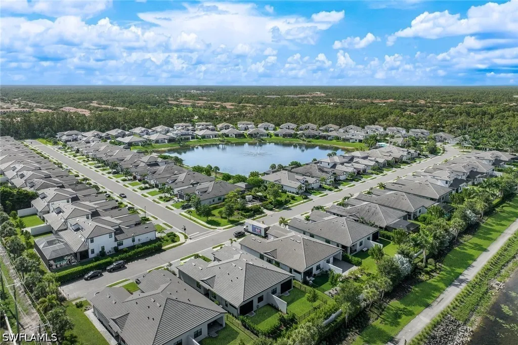 14788 Kingfisher Loop Naples FL 34120