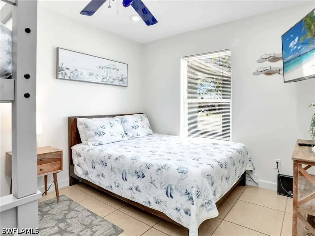 1268 Lake Shore Drive Naples FL 34103