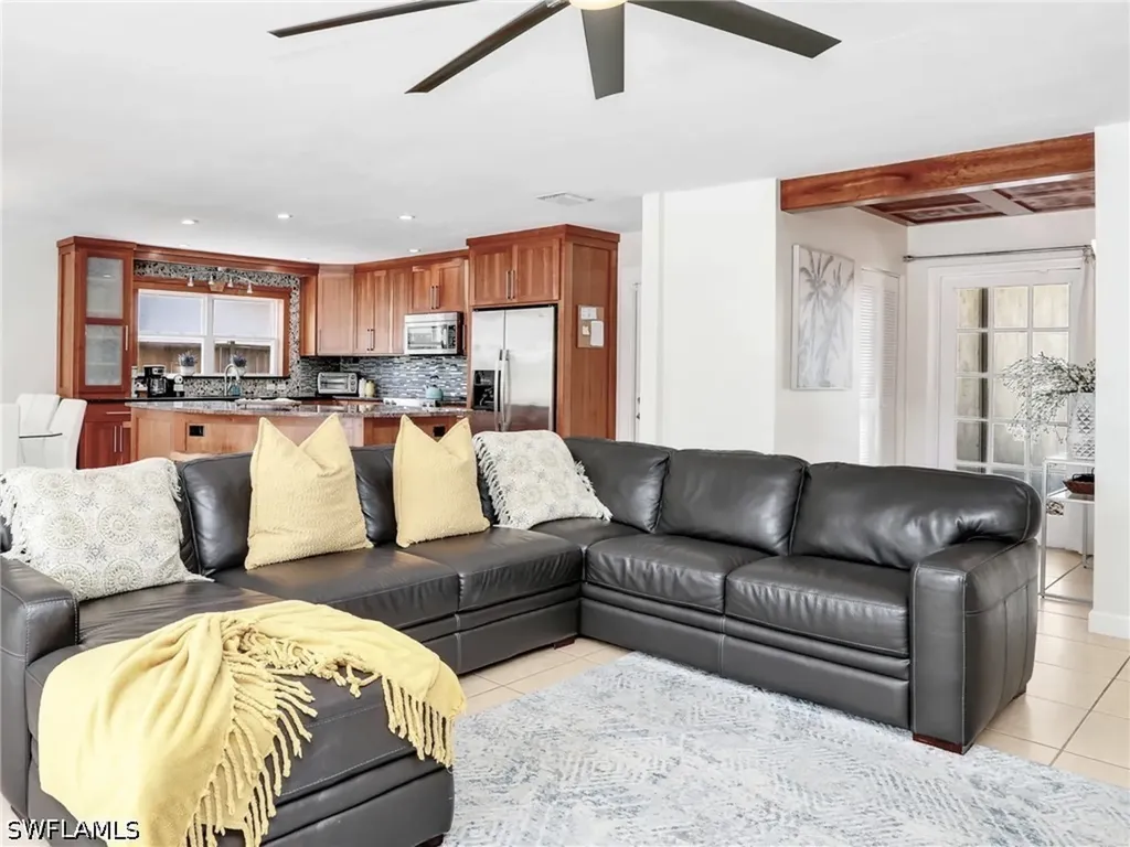 1268 Lake Shore Drive Naples FL 34103