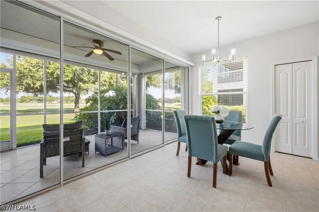 1953 Crestview Way Naples FL 34119