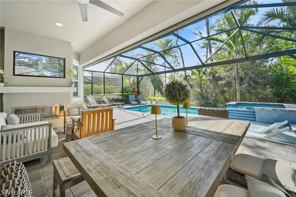6343 Antigua Way Naples FL 34113
