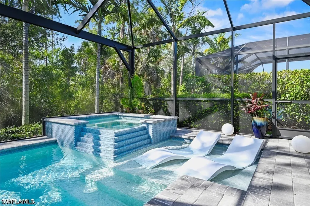 6343 Antigua Way Naples FL 34113