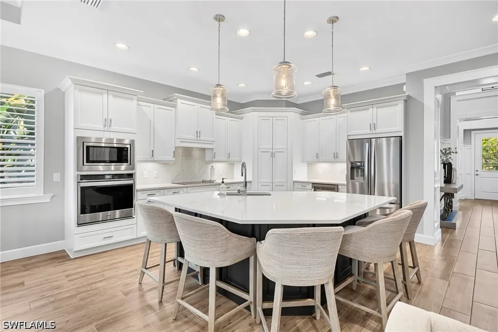 6343 Antigua Way Naples FL 34113