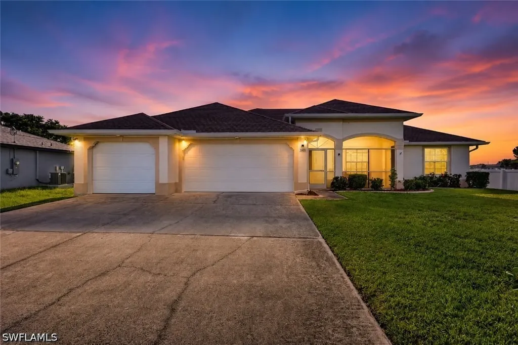 2703 NE Juanita Place Cape Coral FL 33909