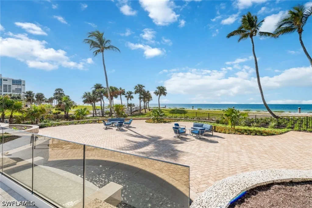 4301 Gulf Shore Boulevard N Naples FL 34103