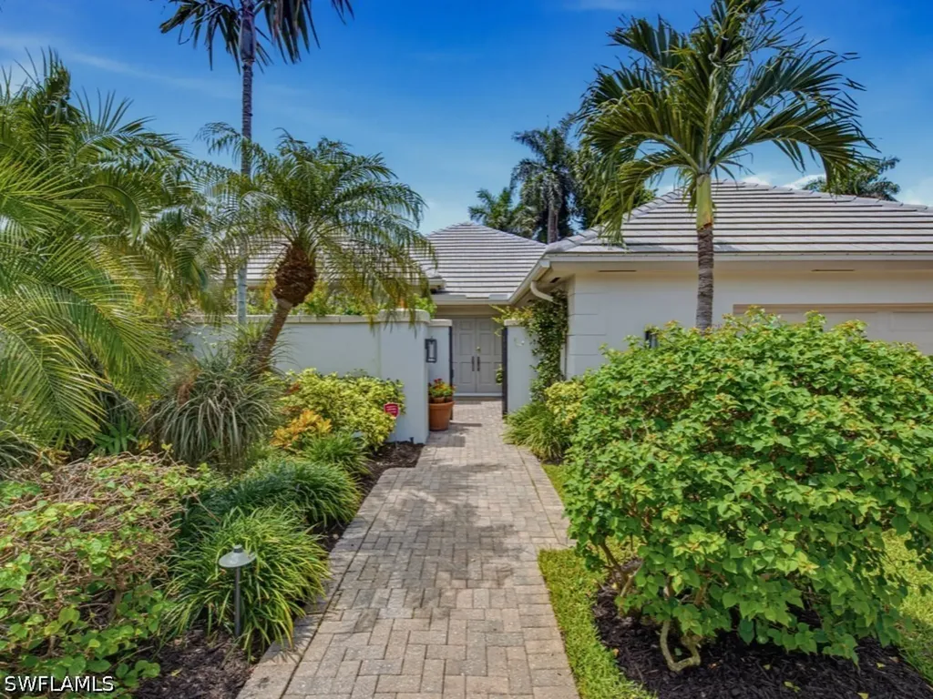512 Turtle Hatch Road Naples FL 34103