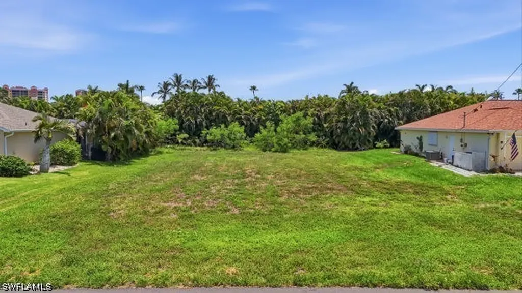 1728 SW 54th Lane Cape Coral FL 33914