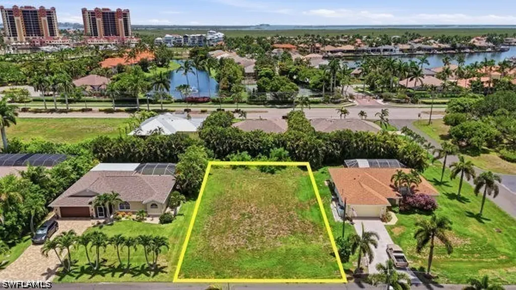 1728 SW 54th Lane Cape Coral FL 33914