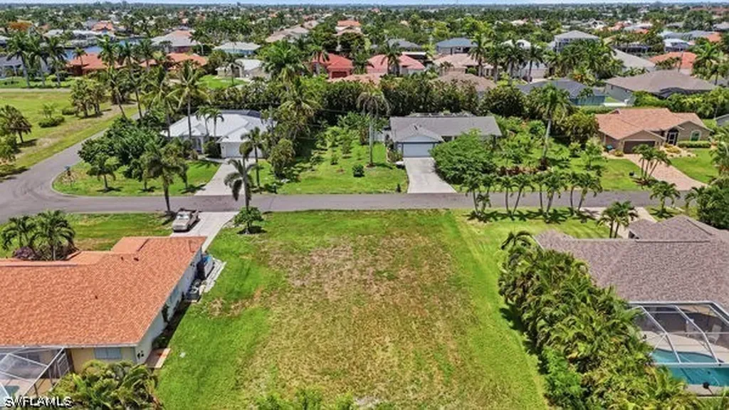 1728 SW 54th Lane Cape Coral FL 33914