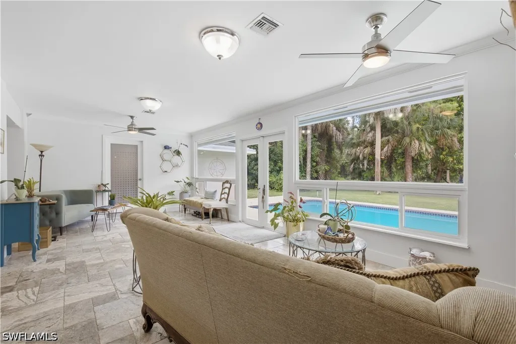 150 Logan Boulevard N Naples FL 34119
