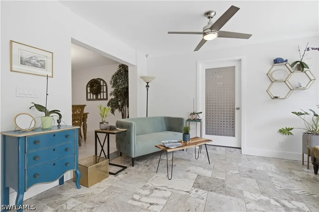 150 Logan Boulevard N Naples FL 34119