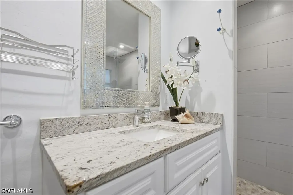 150 Logan Boulevard N Naples FL 34119