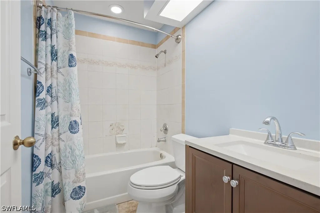 150 Logan Boulevard N Naples FL 34119