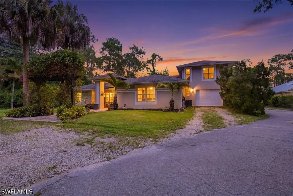 150 Logan Boulevard N Naples FL 34119