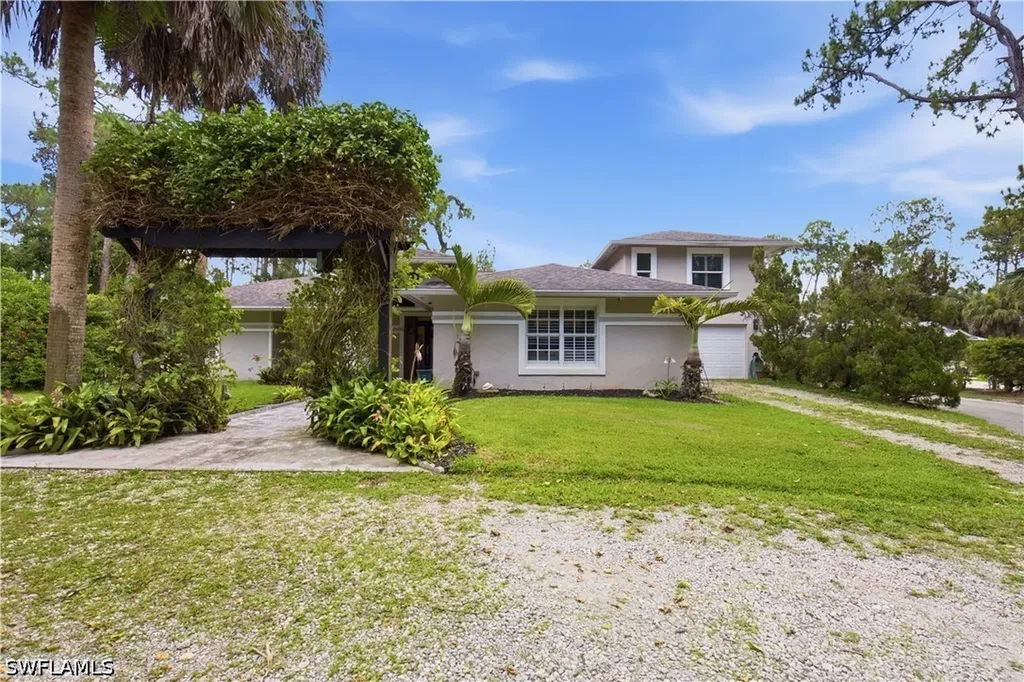 150 Logan Boulevard N Naples FL 34119
